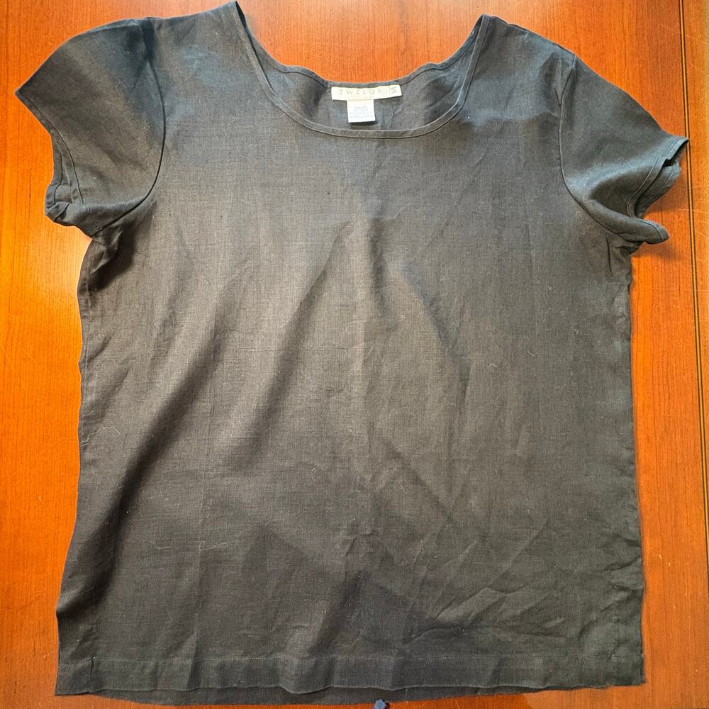 Tweeds Black Linen Top Size Medium